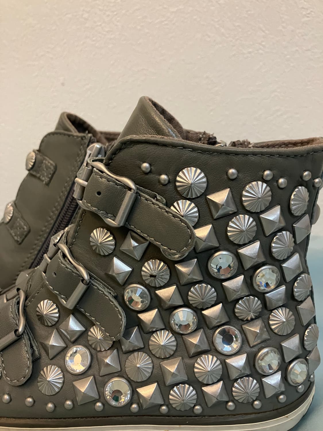 Ash 아쉬 한정판 스터드 버클 하이탑 스니커즈 y2k 상품이미지2