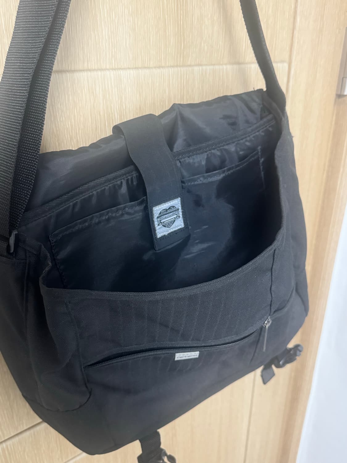 칼하트 메신저백 상품이미지3