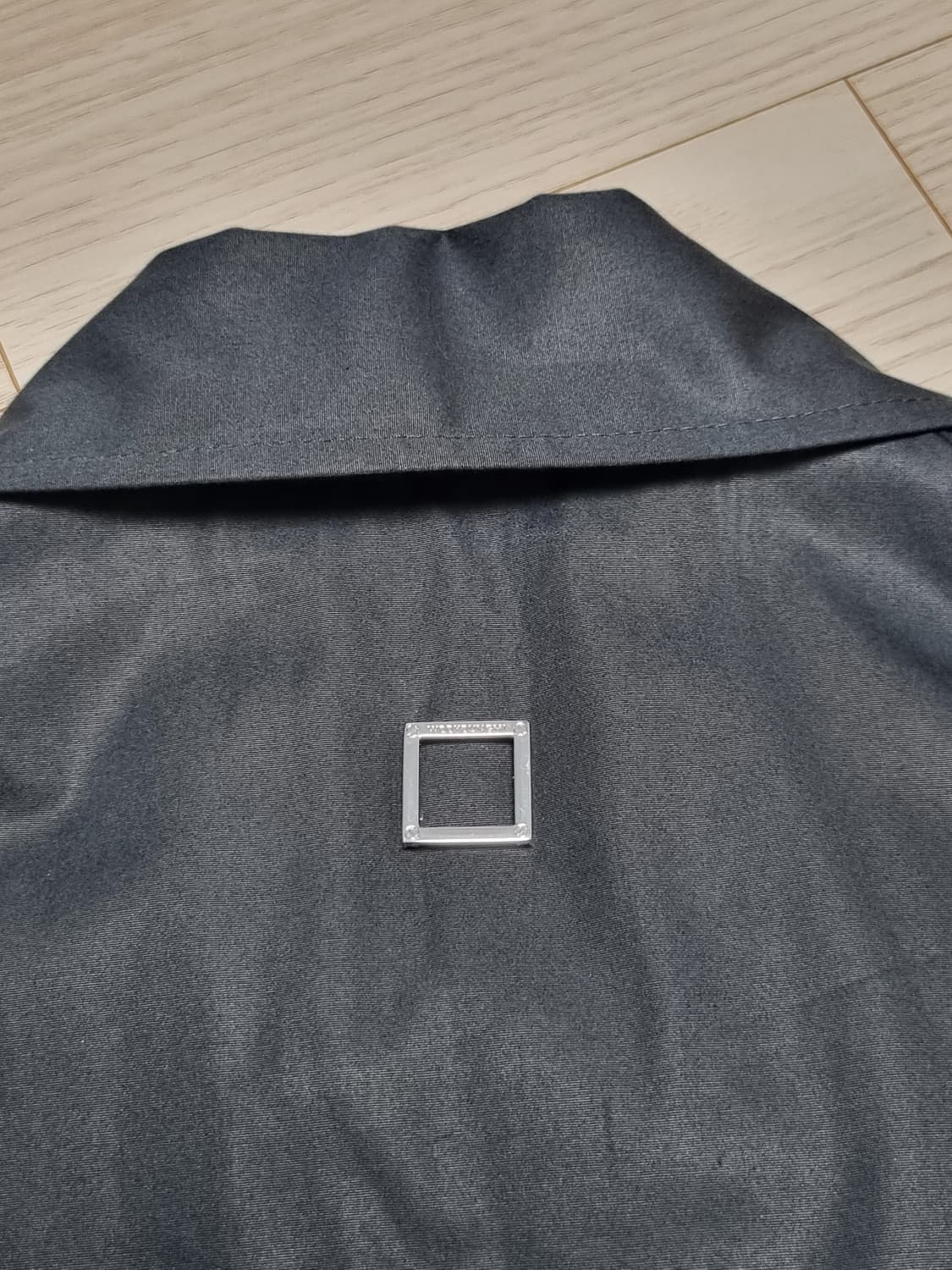 우영미 블랙 셔츠 상품이미지7