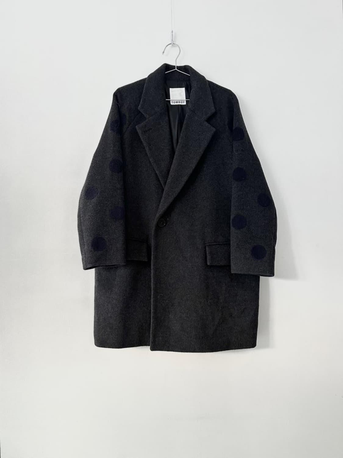 TOMBOY dot point midi coat / grey 상품이미지1