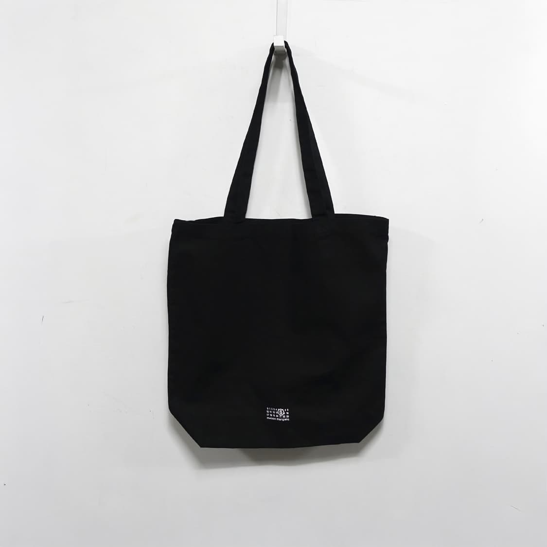 MARGIELA MM6  마르지엘라 로고 캔버스 빅 토트백 상품이미지4