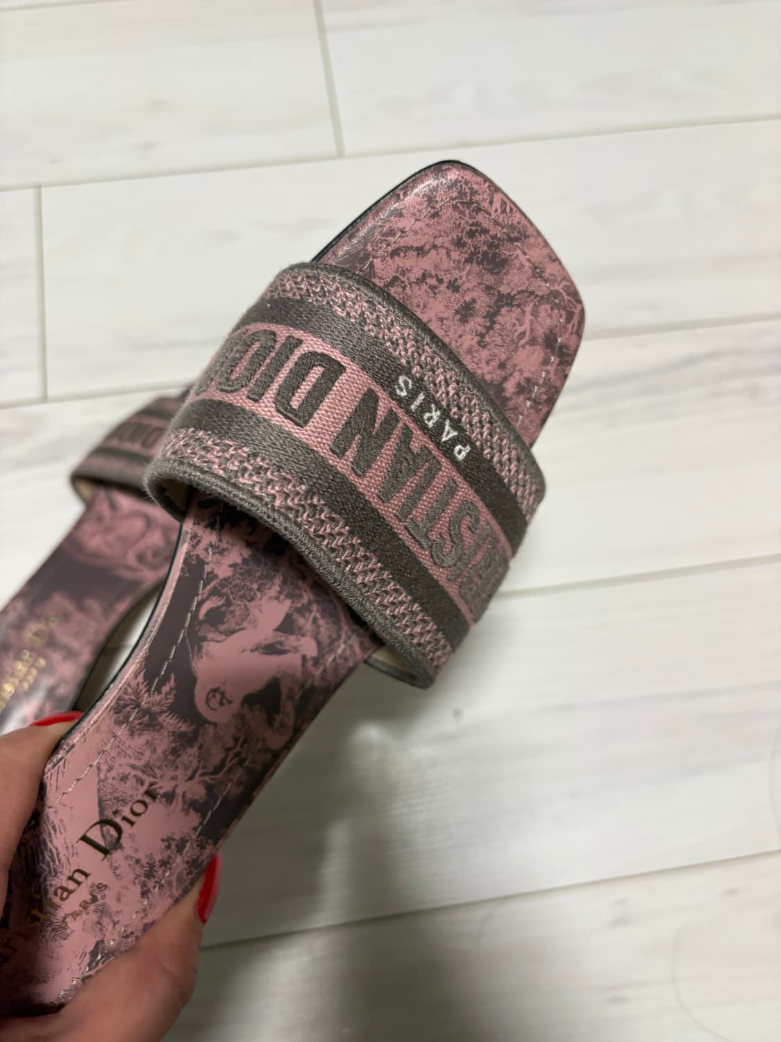 디올 디웨이 샌들 상품이미지5