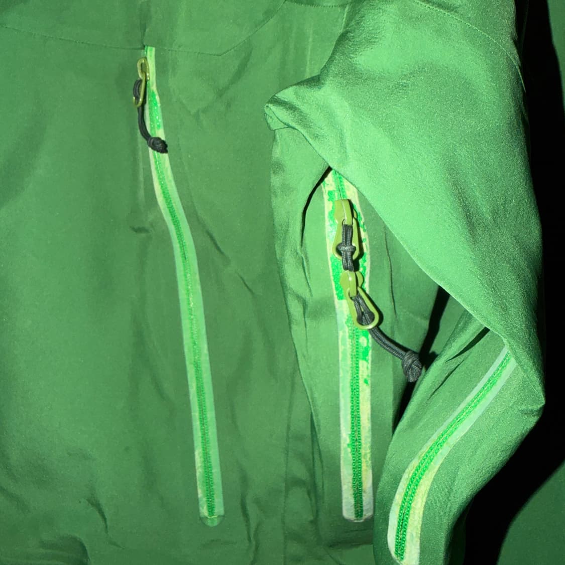 아크테릭스 베타LT 고어텍스 프로쉘 S (66-77) 캐나다 생산 상품이미지9