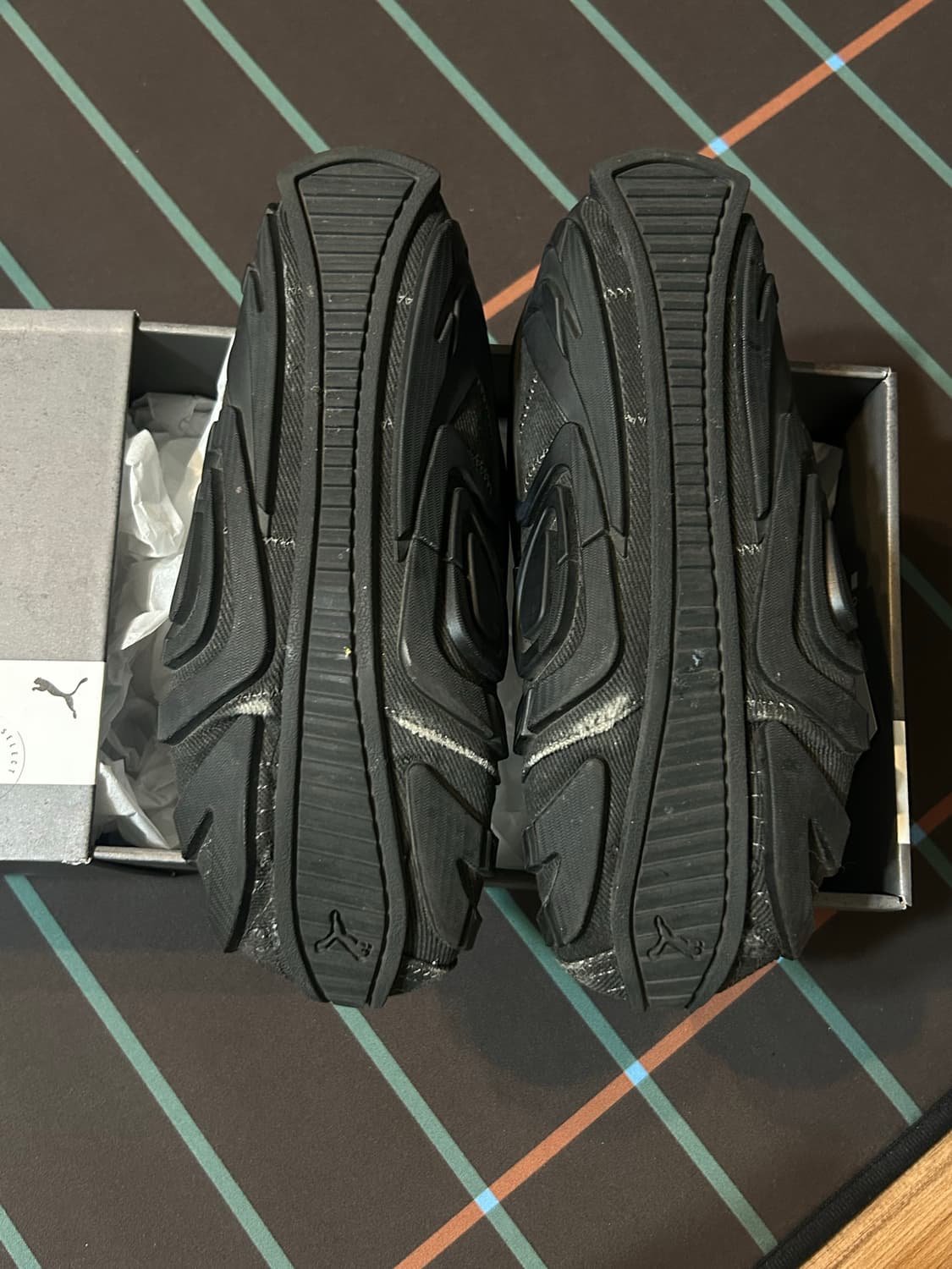 푸마 x 노페이스 스튜디오스 탈론 미디엄 그레이 250 상품이미지7