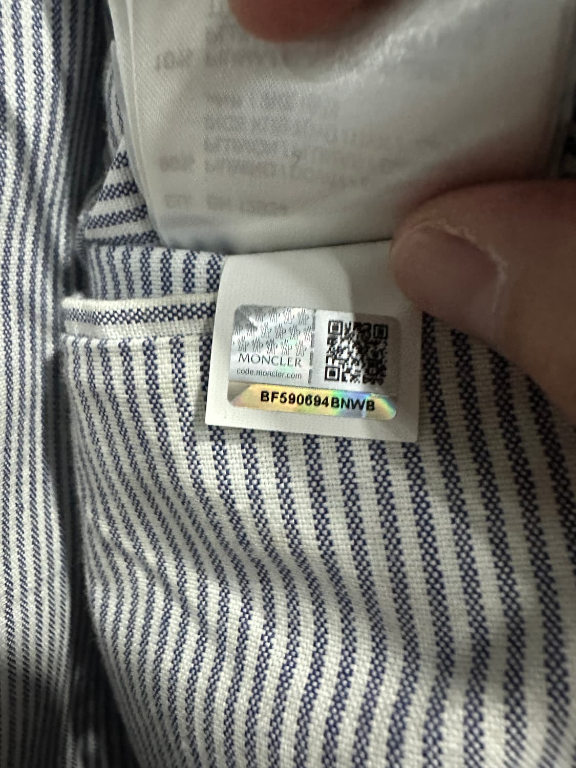 몽클레어 감마블루 패딩 네이비 3사이즈 상품이미지7