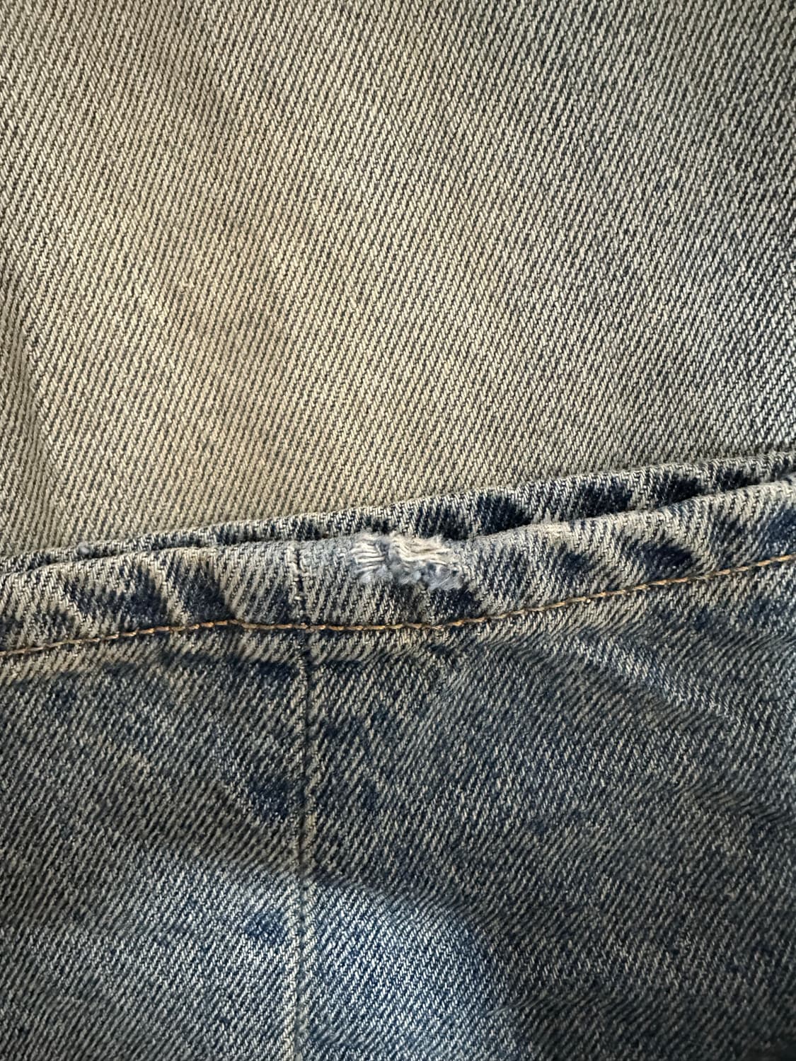 도프제이슨 스트레이트핏 트위스트 워시드 데님 팬츠 상품이미지6