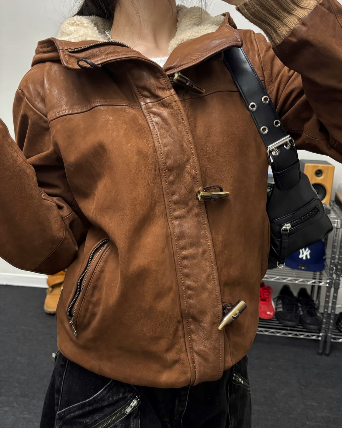 알마니 진스 00s 리얼 레더 봄버 자켓 브라운 상품이미지2
