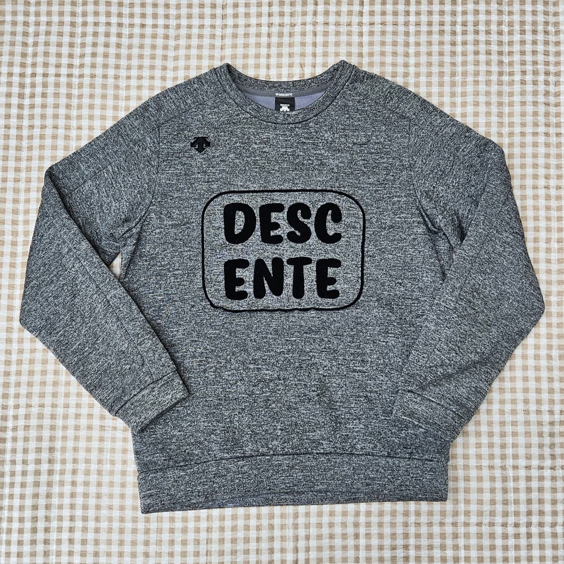 데상트 기모 맨투맨 남자100 상품이미지1