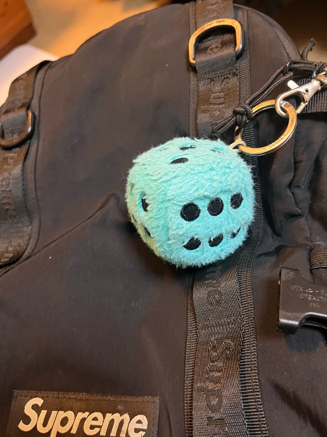 스투시 다이스 키링 상품이미지1