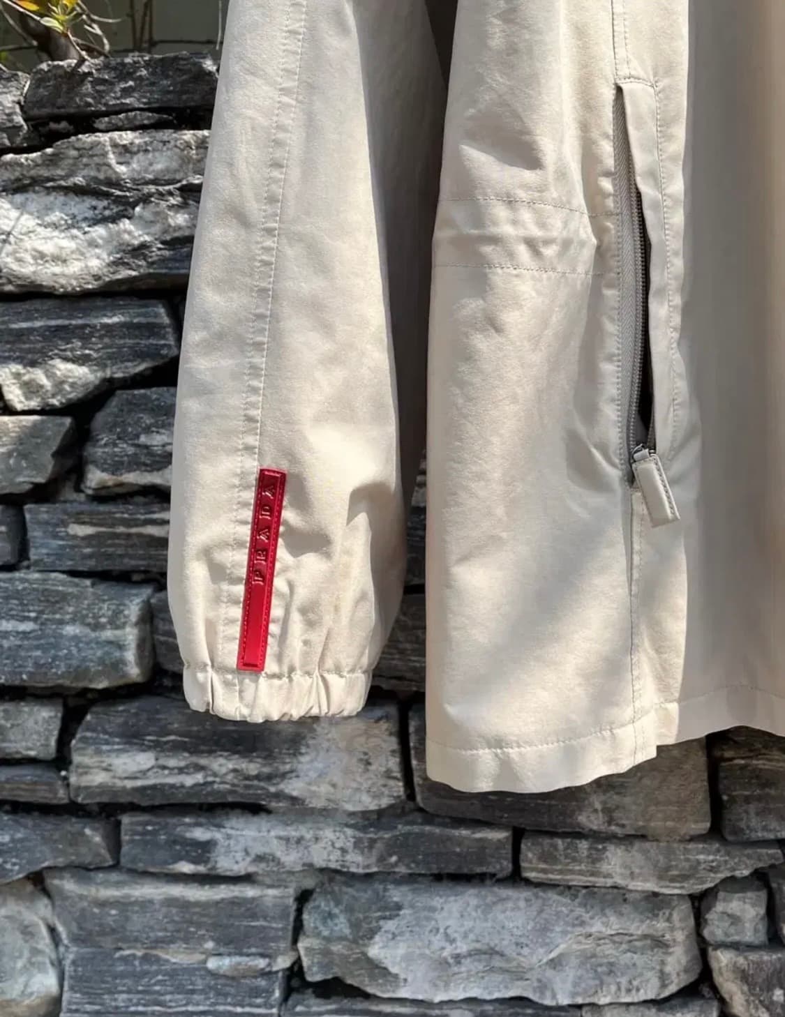 프라다 스포츠 자켓 상품이미지2