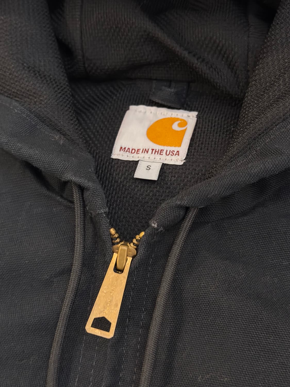 칼하트 Made in USA J131 액티브 후드 워크자켓 블랙 상품이미지5