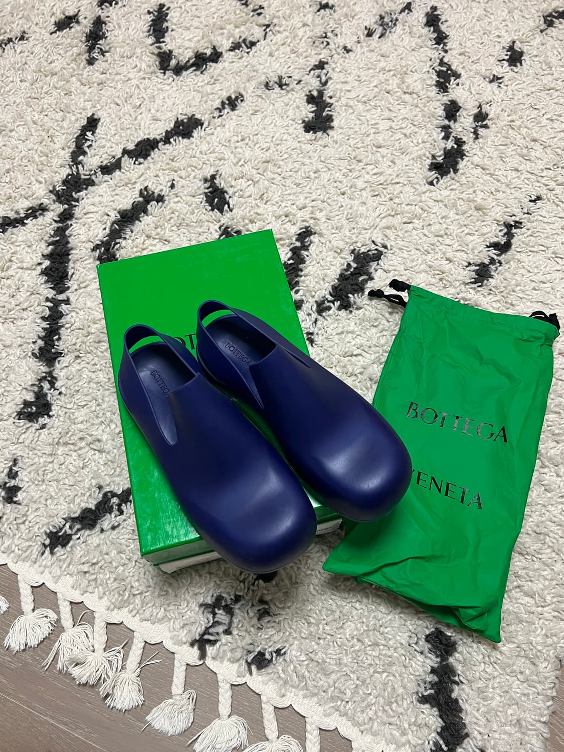 보테가베네타 샌들 팝니다 상품이미지2