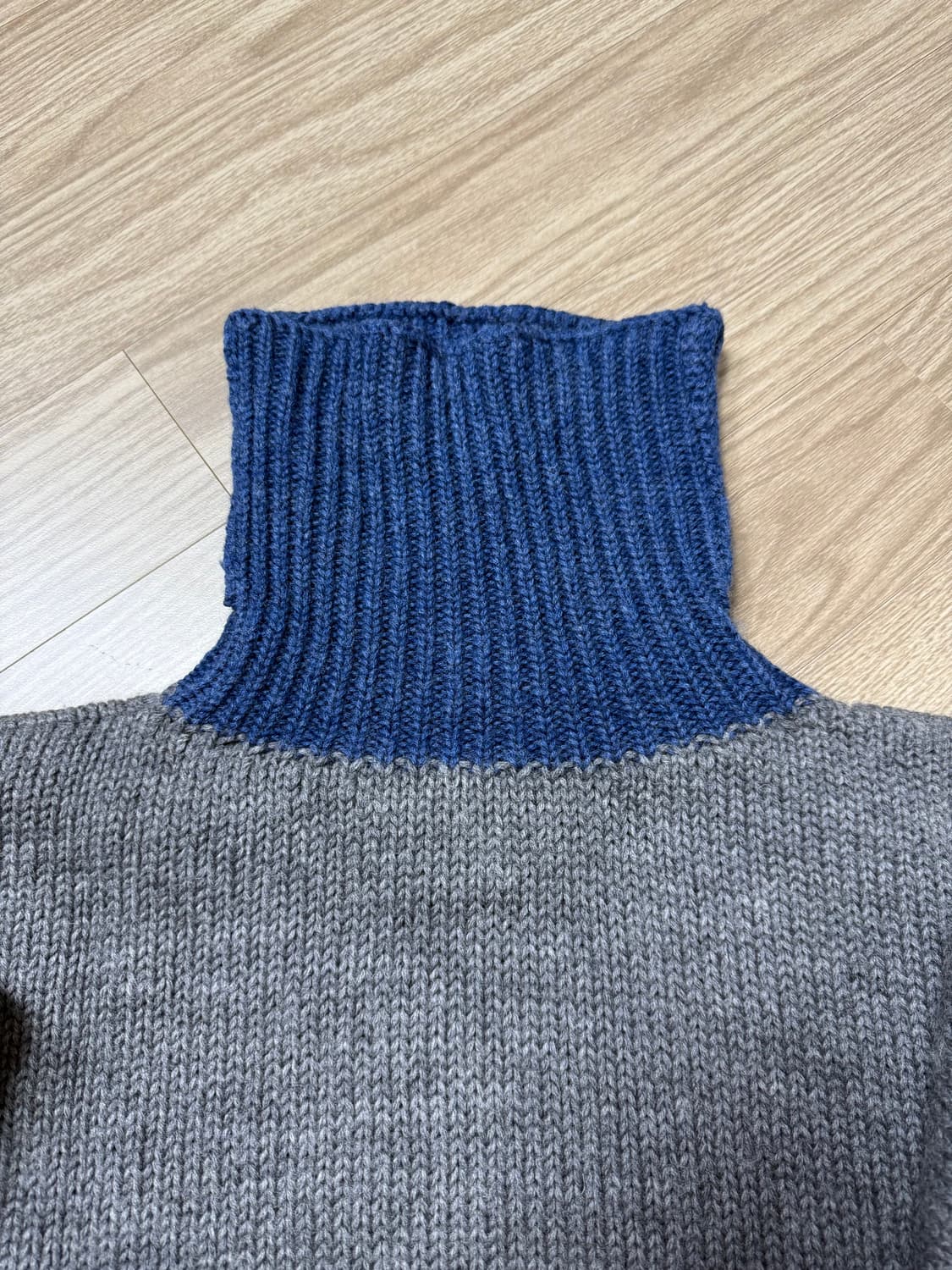 (54) 나이젤카본 롤넥 니트 상품이미지7