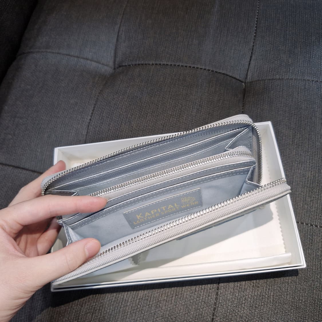 [새상품] 캐피탈 떰즈업 실버 본 장지갑 kapital 가죽지갑 떰즈 업 상품이미지3
