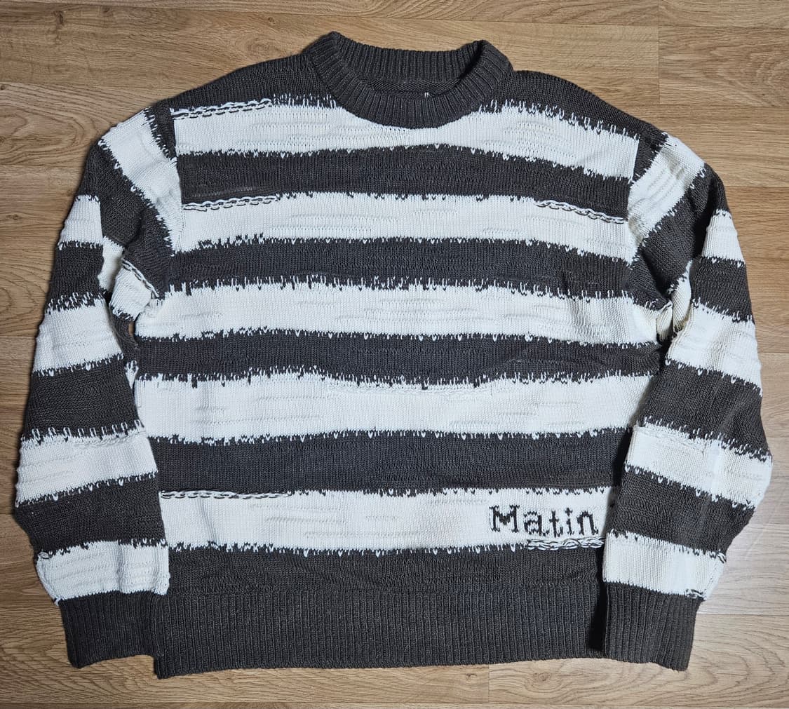 마뗑킴 스트라이프 패턴 니트 스웨터 상품이미지1