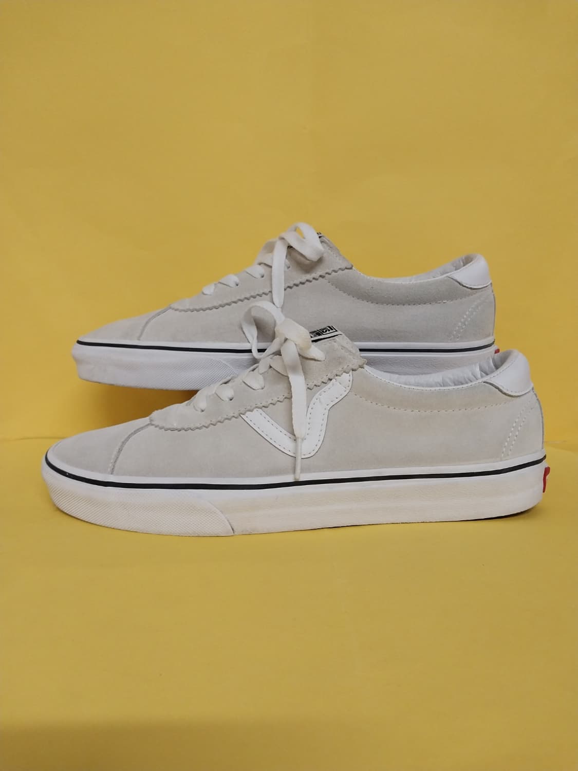 남성 반스 스포츠 스웨이드 아이보리 스니커즈, 운동화 (275) 상품이미지1