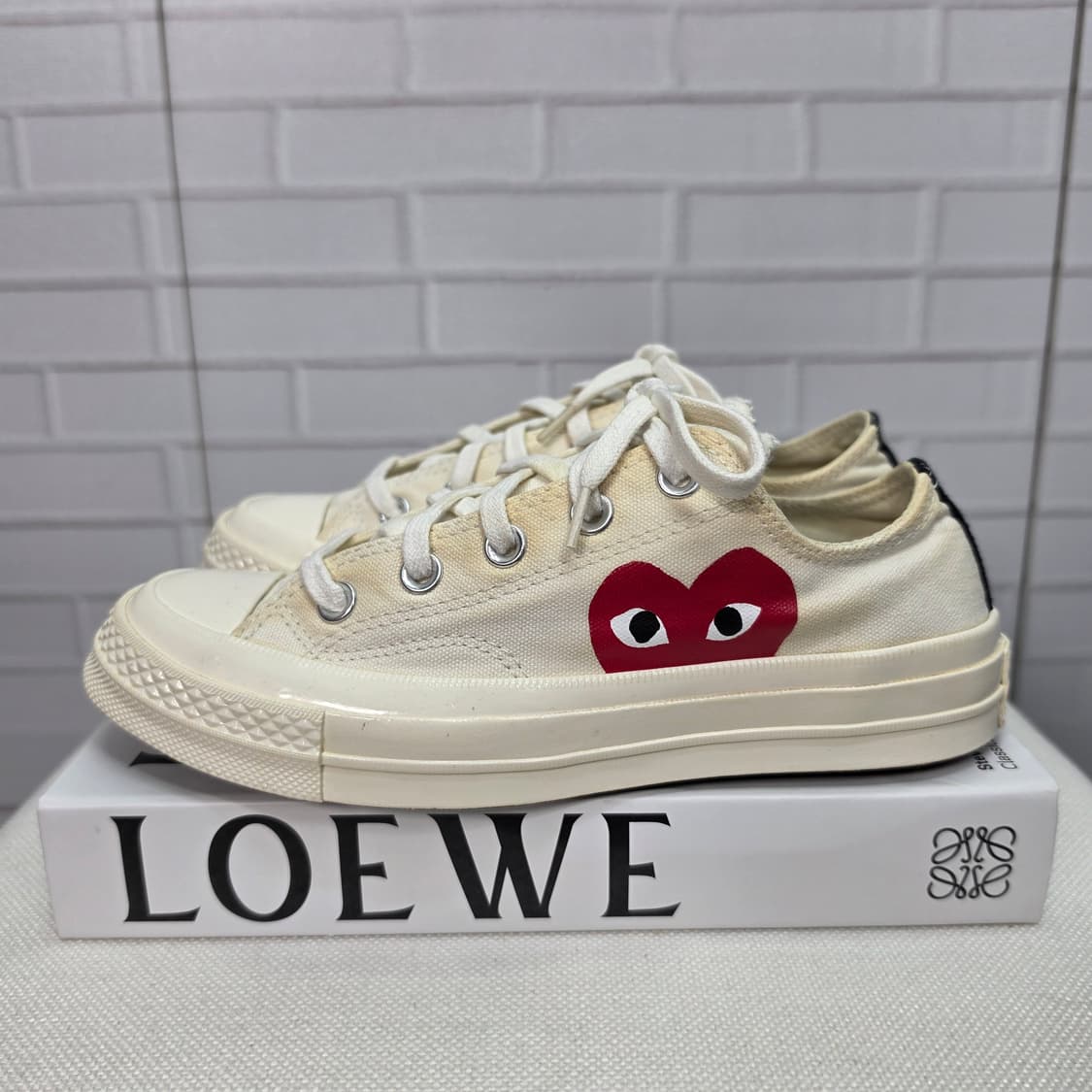 컨버스 x 플레이 꼼데가르송 척 테일러 스니커즈 운동화 신발 230사이즈 상품이미지2