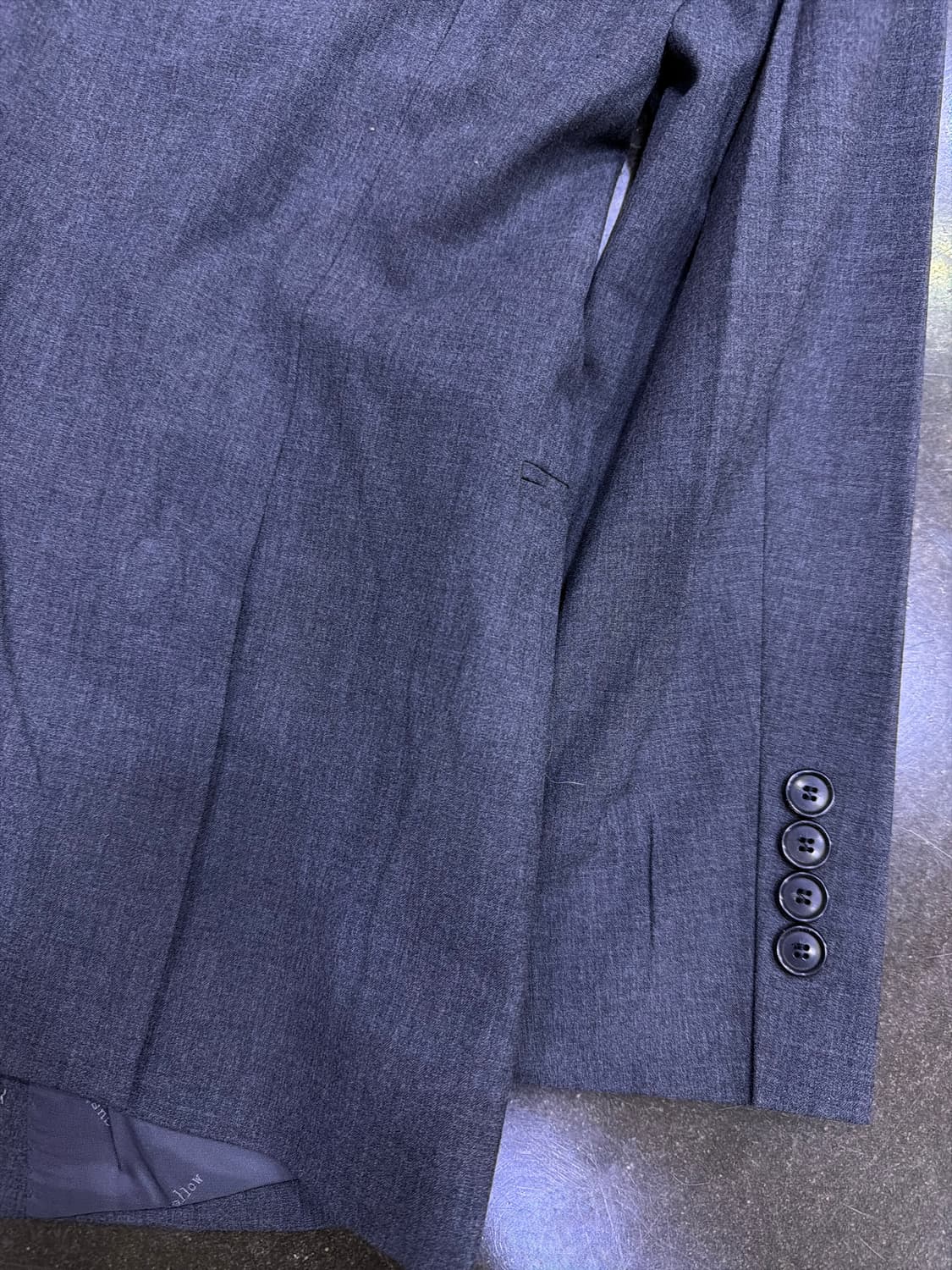 Customellow 커스텀멜로우 싱글 투버튼 그레이 자켓 110 상품이미지6