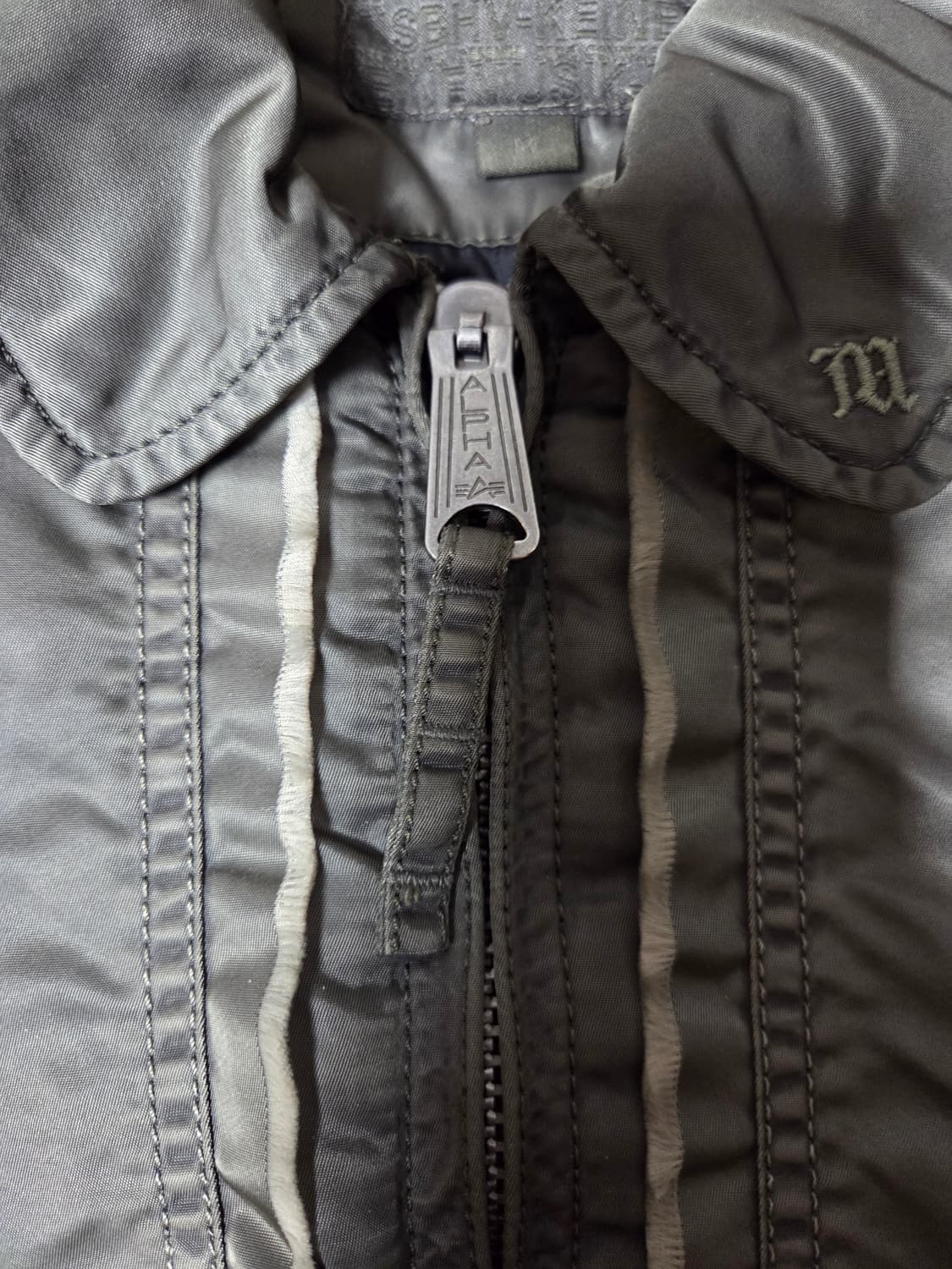 알파인더스트리 MISBHV 콜라보 항공 점퍼 상품이미지3