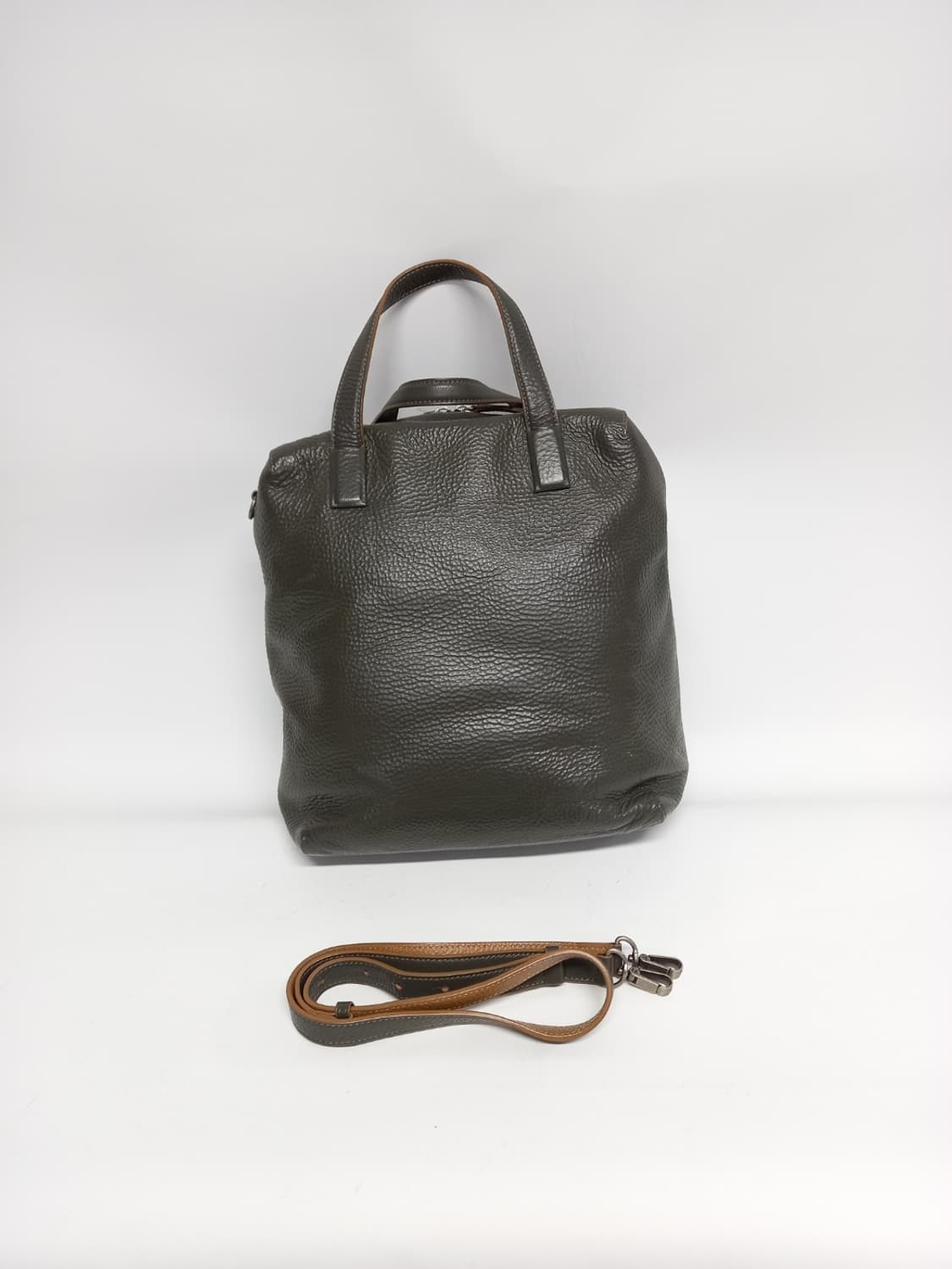 구호 KUHO 토트 앤 숄더 상품이미지2