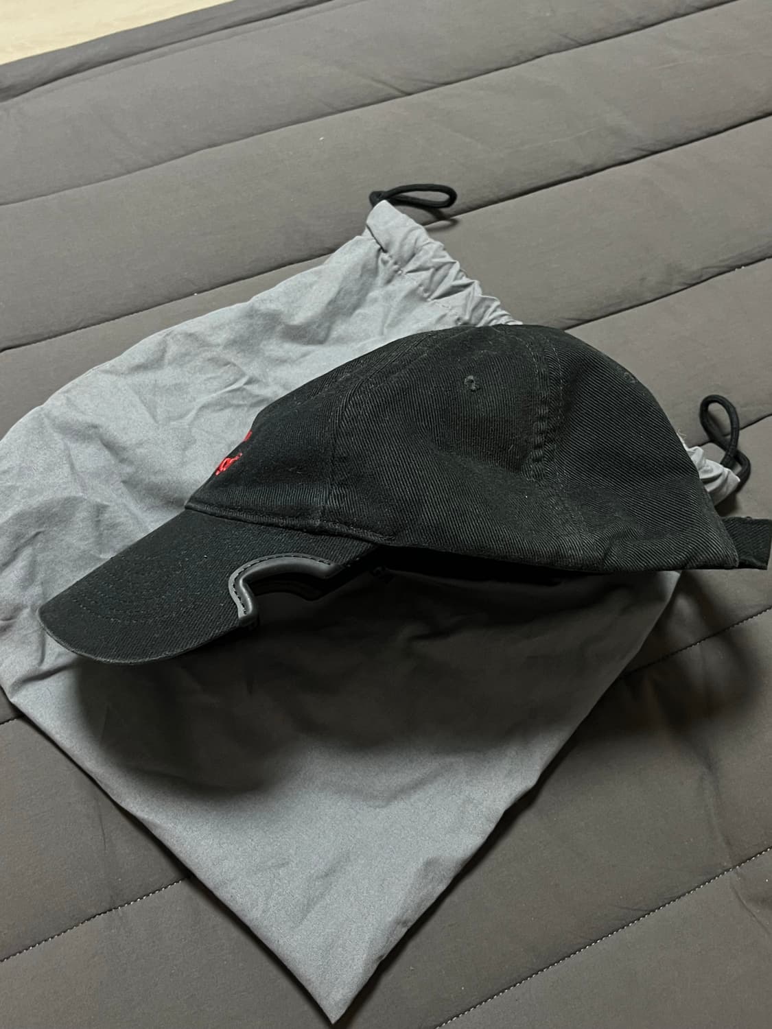 발렌시아가 볼캡 상품이미지3