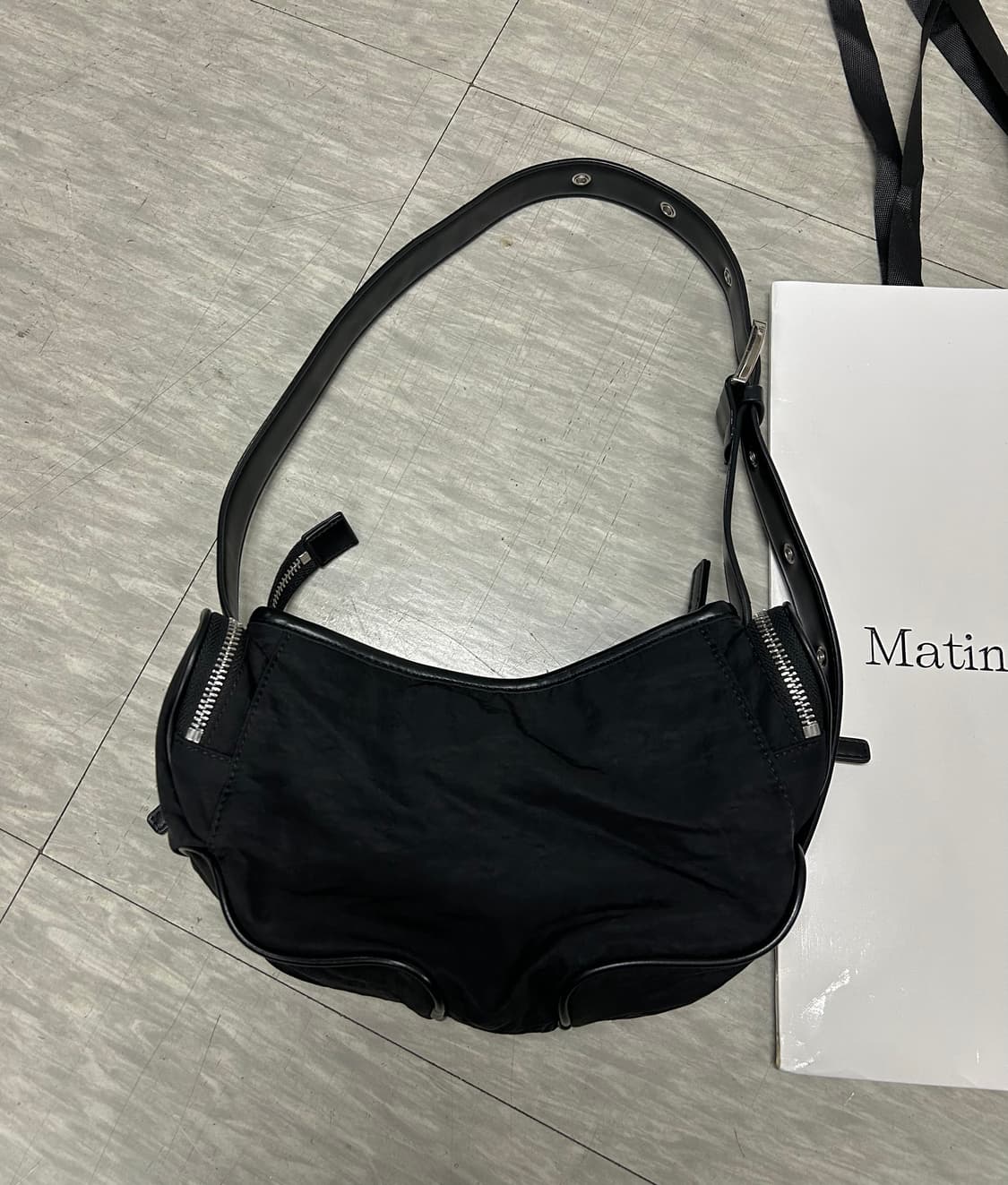 마뗑킴 마들렌 라운드백 블랙 상품이미지2