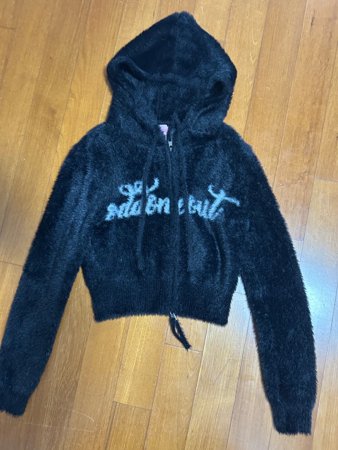 오드원아웃 앙고라 집업 상품이미지2