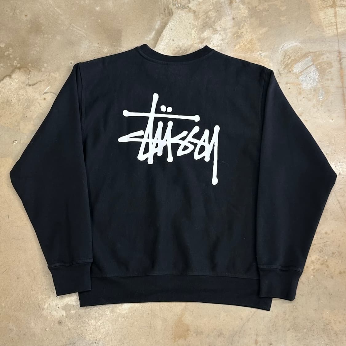 M 스투시 빅로고 블랙 맨투맨 상품이미지2