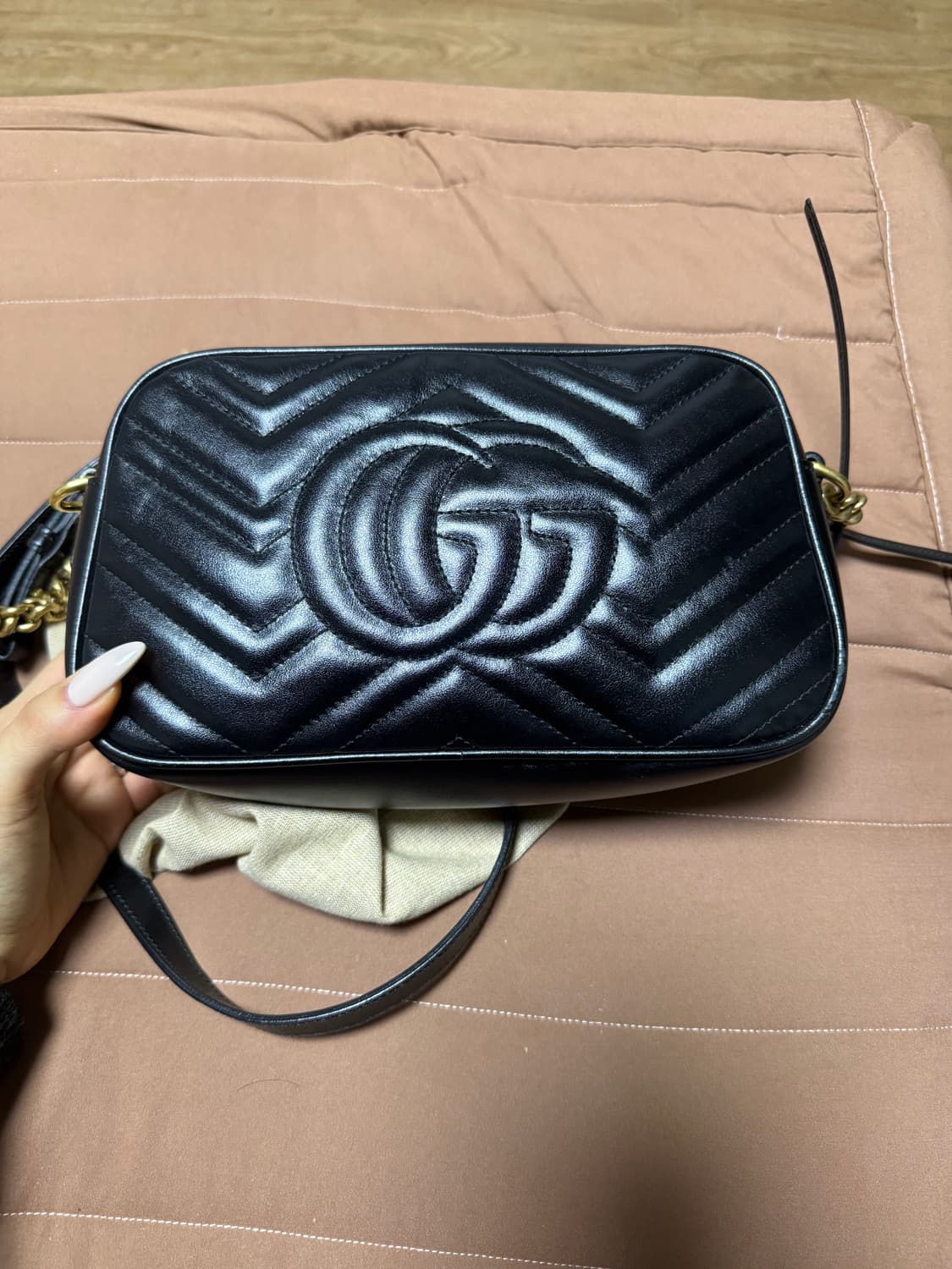 구찌 마몬트 마틀라세 크로스백 블랙  (정품 아닐시 100프로 환불) 상품이미지4