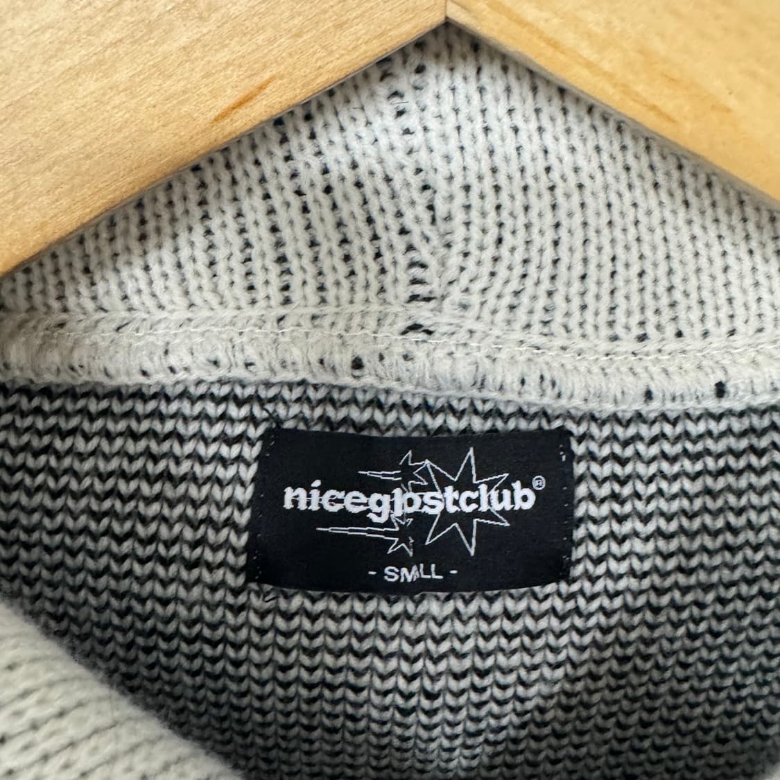 나이스고스트클럽 스타로고 니트후드 상품이미지3