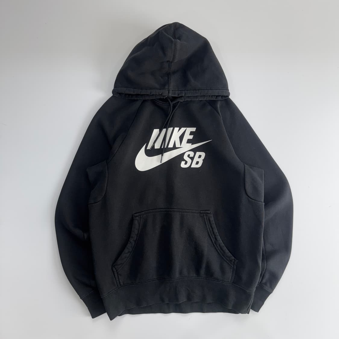 Nike 나이키 빅로고 블랙 후드티 상품이미지3