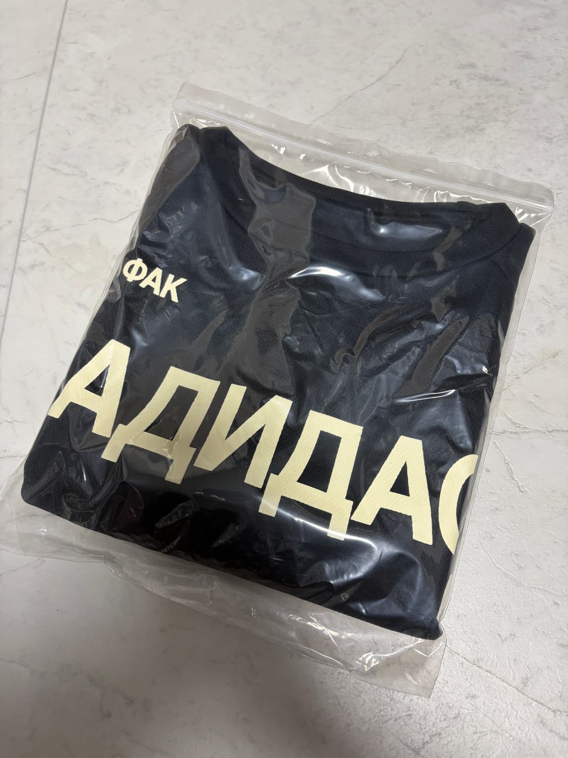 [3] 이지 x 고샤 루브친스키 YZY 저지 블랙 상품이미지5