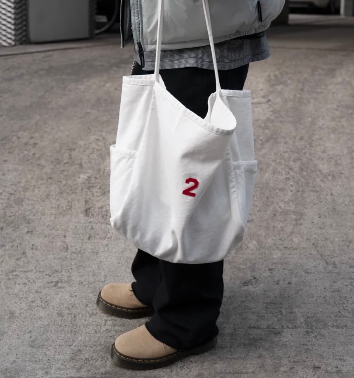 애쓰(AETH) HARD PIECE Mail Bag_White 상품이미지1