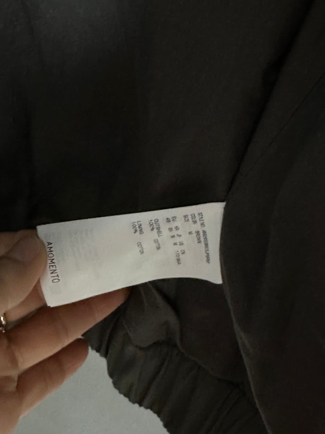 아모멘토 레글런 코튼 집 점퍼 브라운 상품이미지5