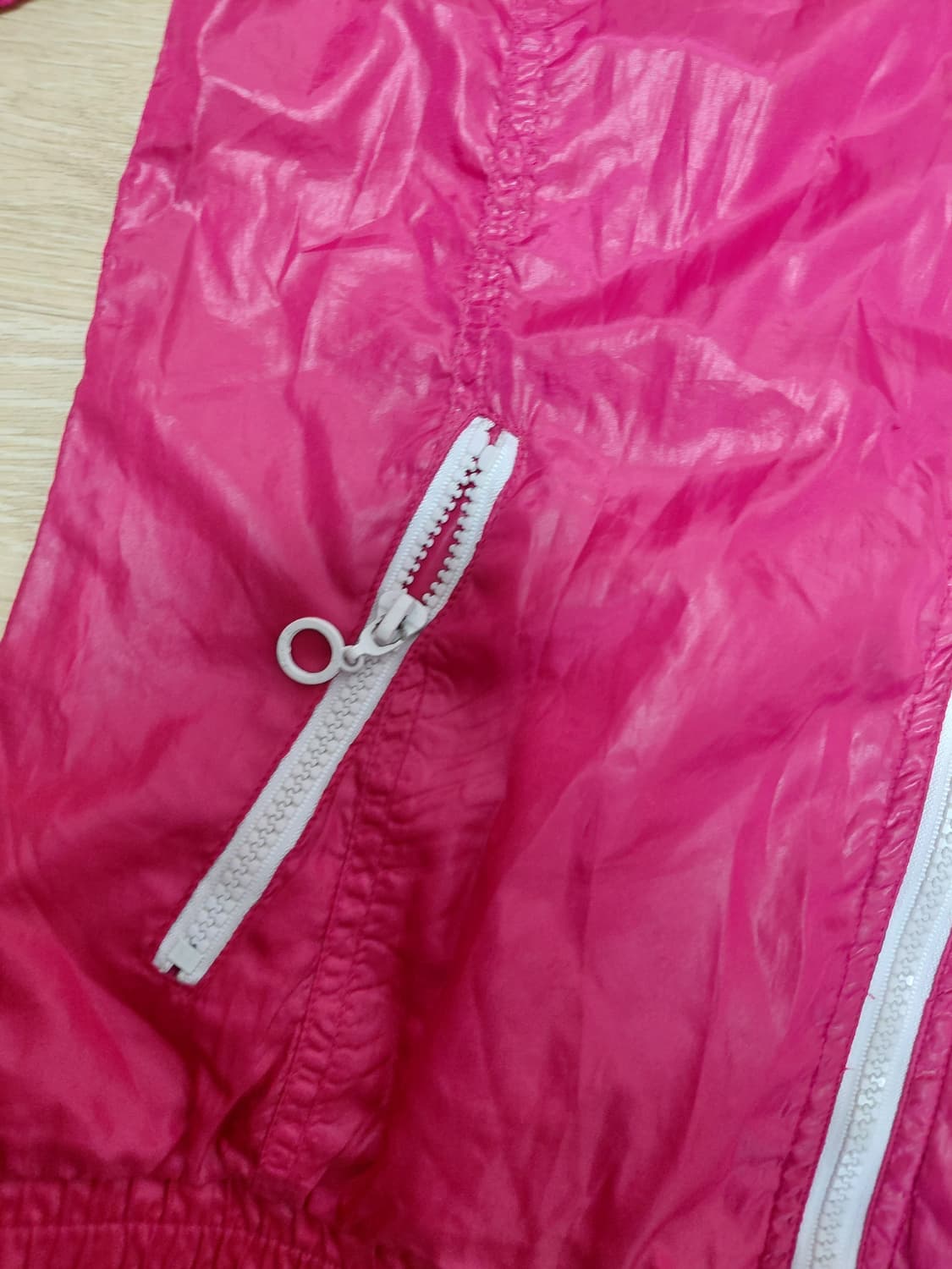 Y2K 볼드 핫핑크 자홍색 바람막이 상품이미지3