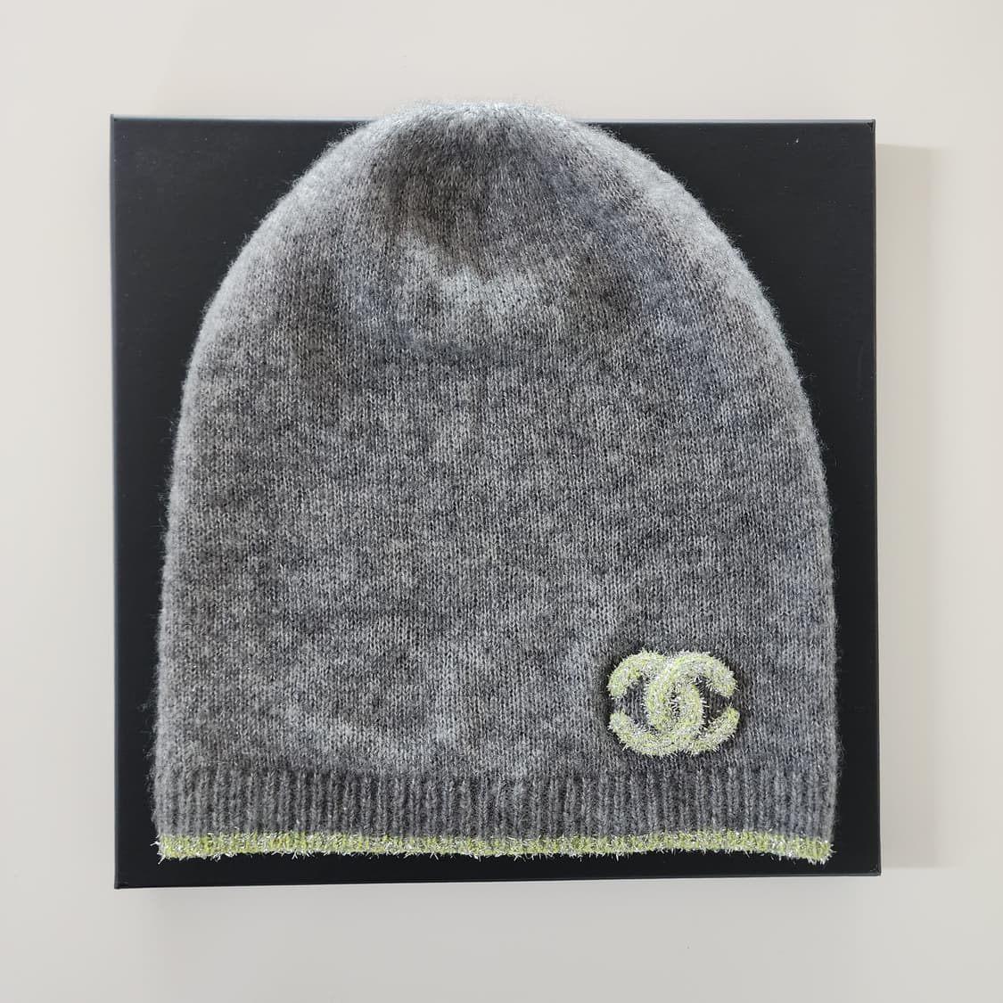 신품급 샤넬 CC로고 캐시미어 비니 멜란지 그레이 상품이미지1