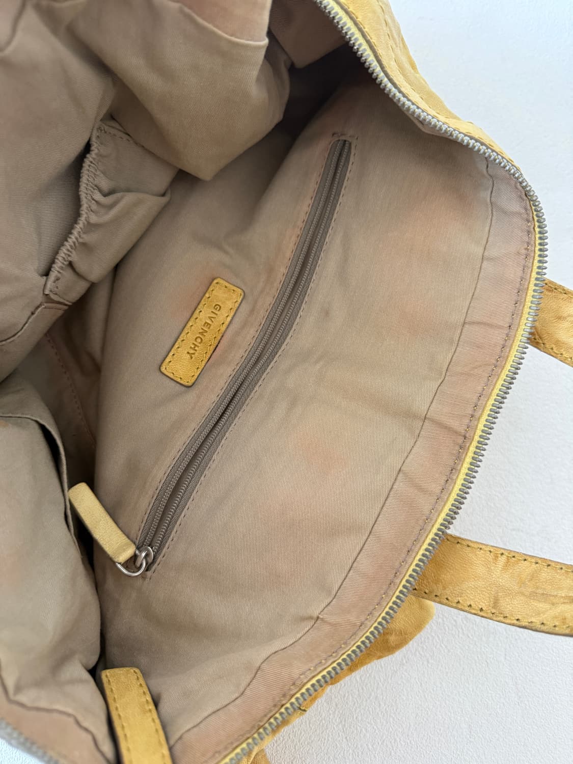 지방시(GIVENCHY) 레더 토트백(ITALY, 숄더 가능) 상품이미지8