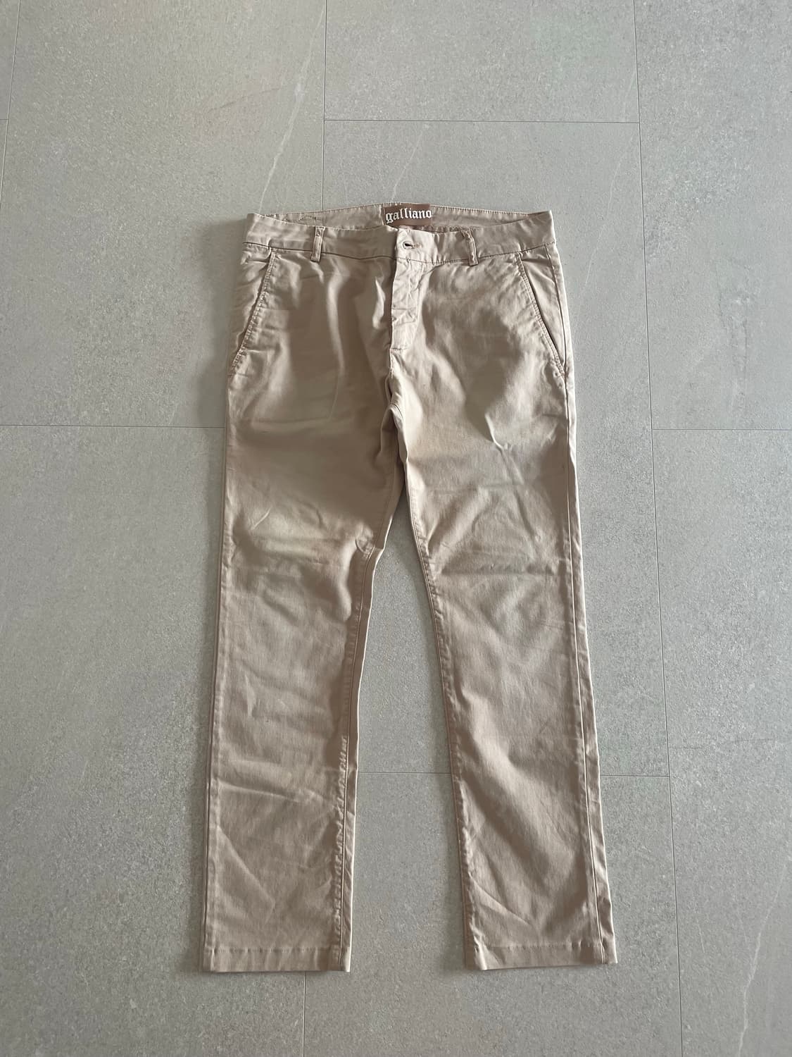 존갈리아노 치노팬츠 상품이미지1