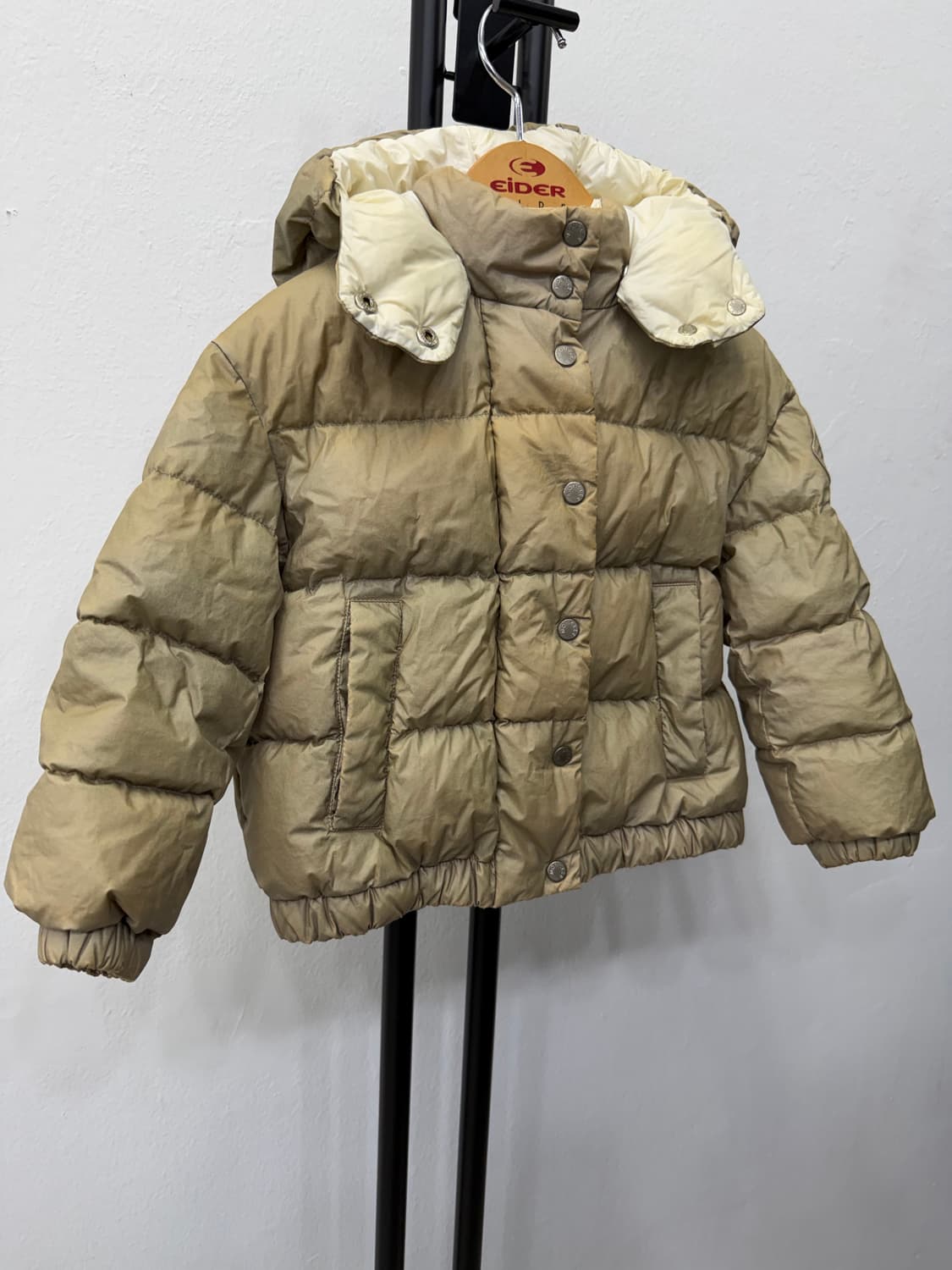 정품) 몽클레어 21ss DAOS 키즈 패딩 4Y 상품이미지2