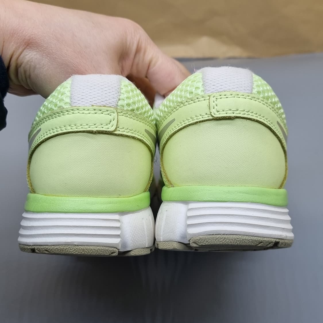 나이키 듀얼퓨전ST 여성운동화230  상품이미지4