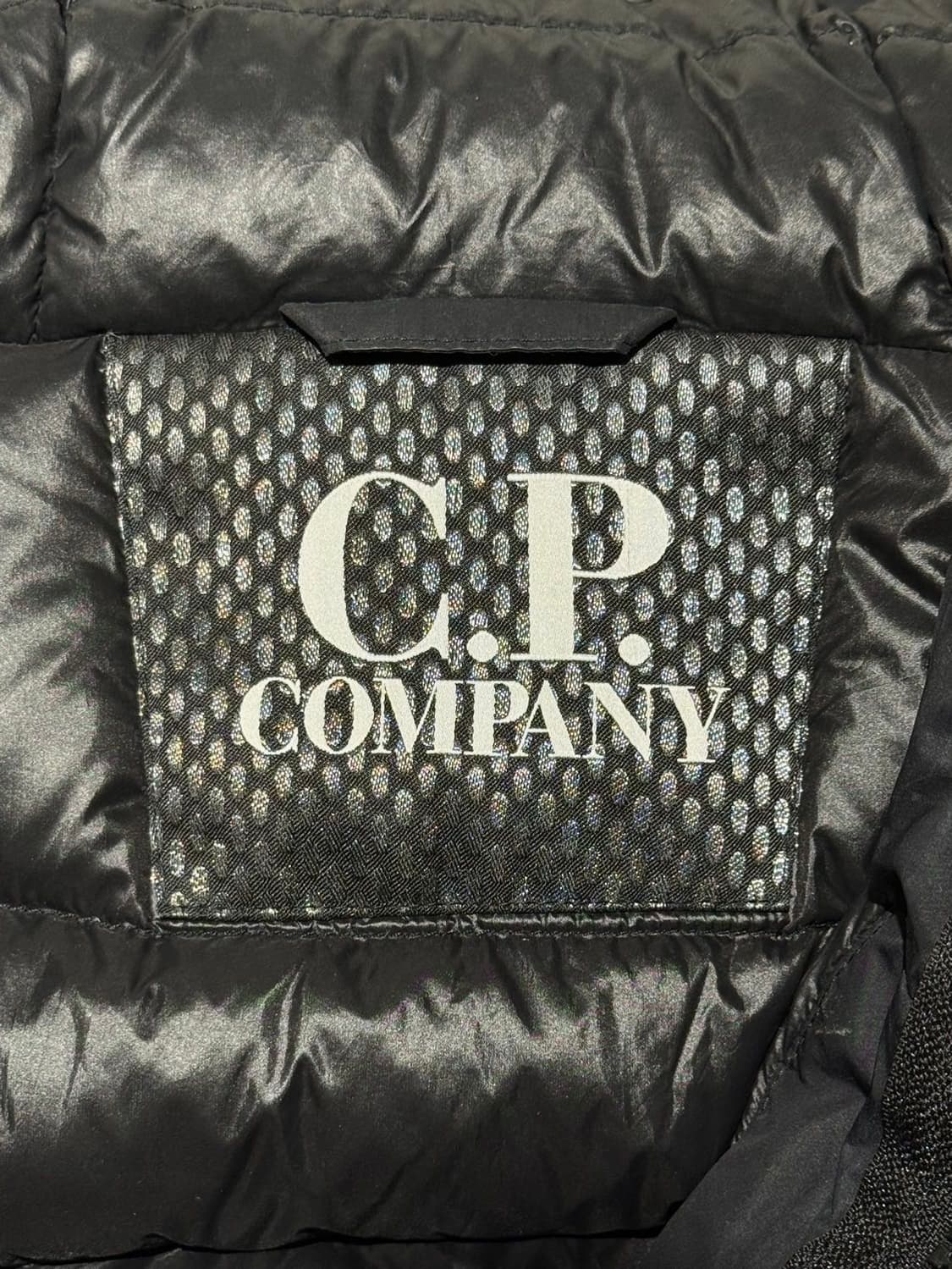 cp컴퍼니 블랙 마이크로-M 고글 다운 파카 상품이미지5