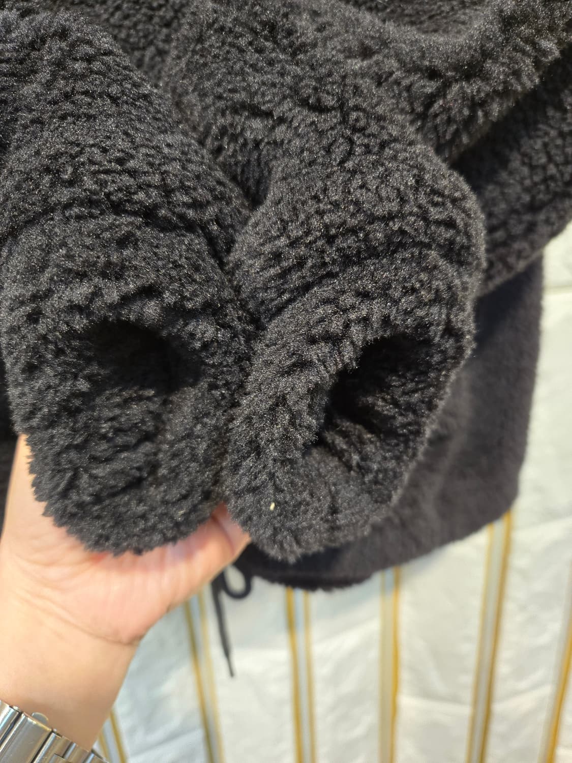 베리나인플럭스 아노락 후드 뽀글이 오버핏 공용가능 S 상품이미지5