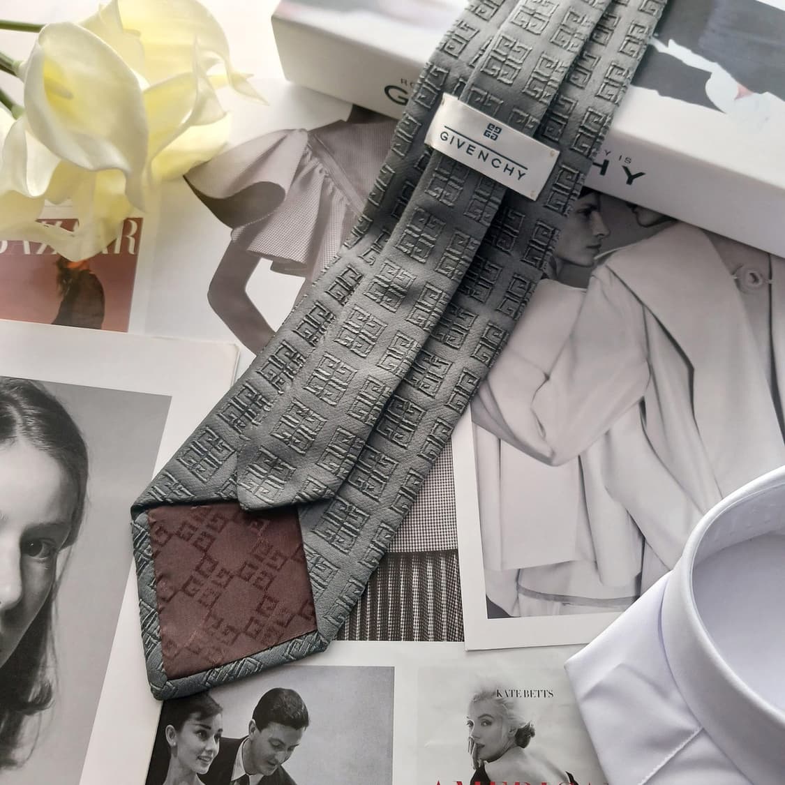 지방시 실크 그레이 로고 자카드 넥타이 9.6cm B등급 A18689
 상품이미지3