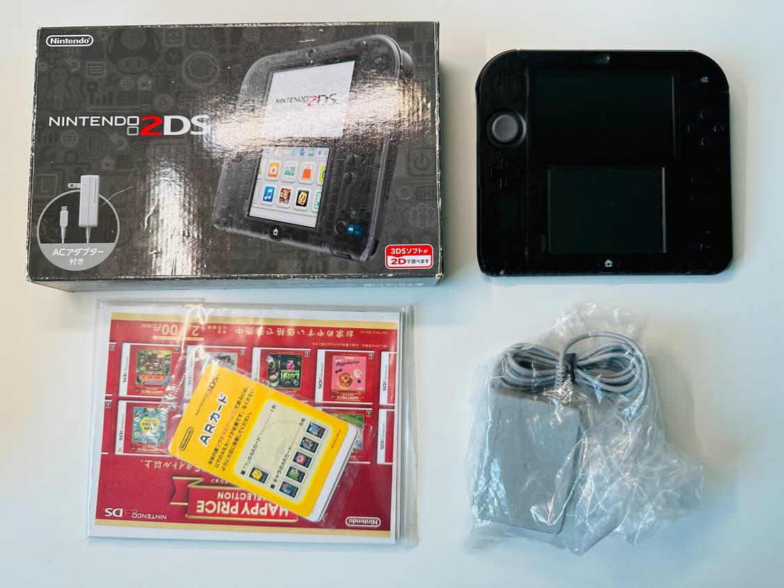 닌텐도 2DS 식빵 클리어 블랙 박스셋 + 구성품들 판매 (3DS) 상품이미지4