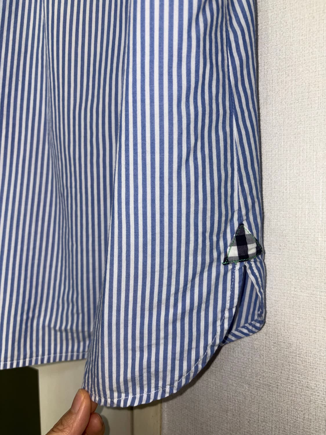 블루 스트라이프 둥근카라 블라우스 상품이미지6