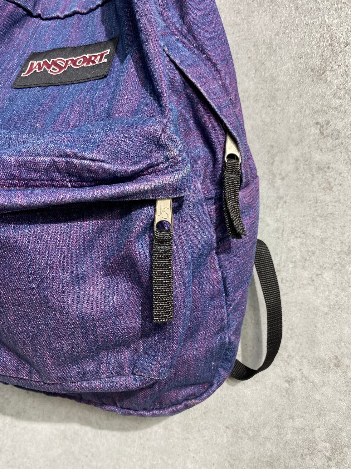[37*54] Jansport 잔스포츠 퍼플 워시드 데님백팩 상품이미지3