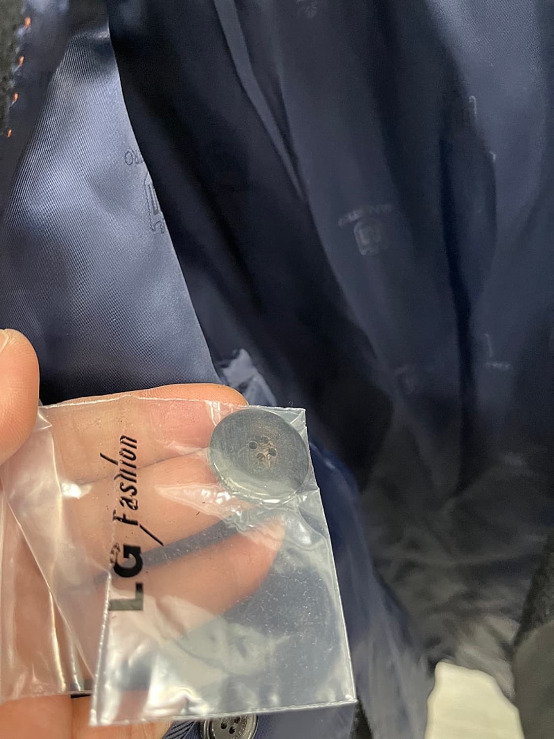 105) 마에스트로 콜롬보 캐시미어100% 코트  상품이미지4