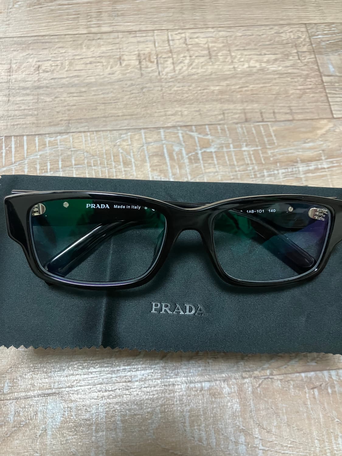 프라다 안경 상품이미지2