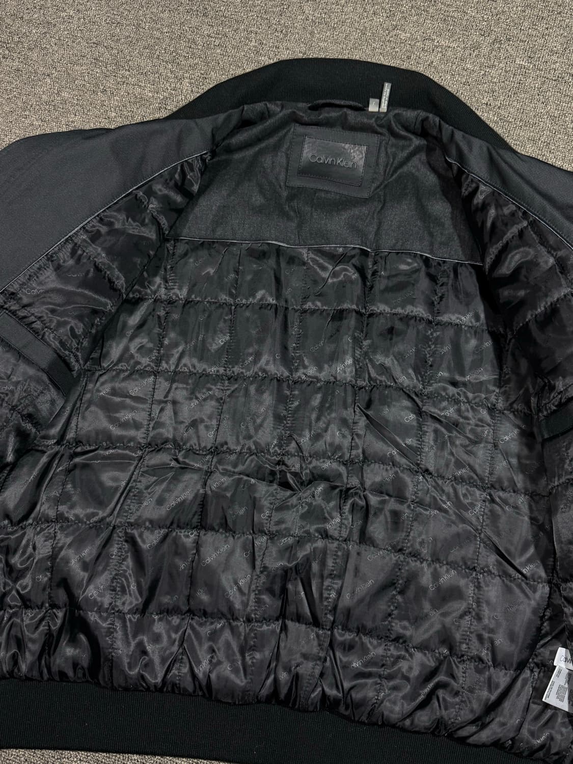 Calvin Klein 캘빈클라인 립스타 봄버 자켓 상품이미지3