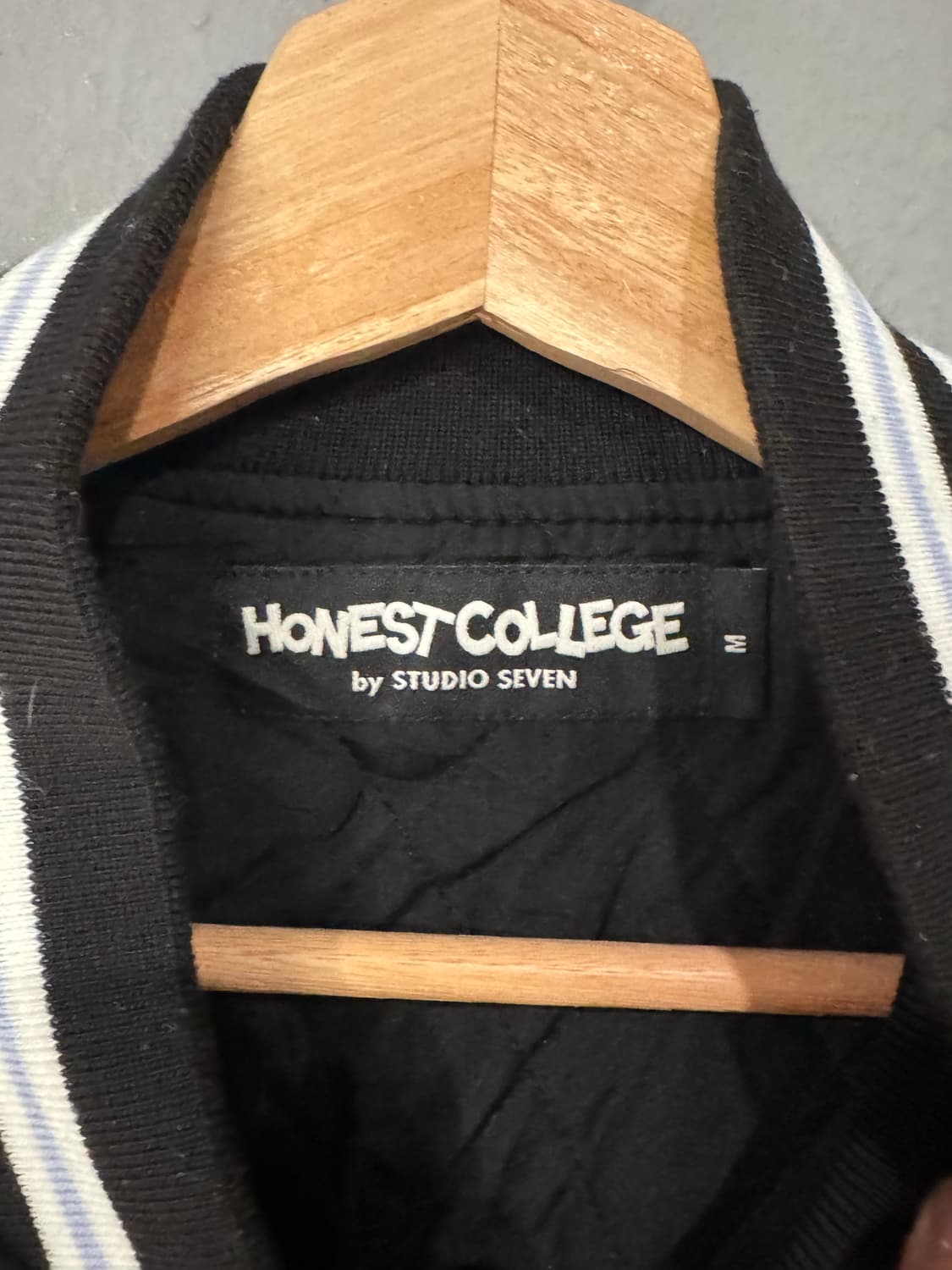 Honest College by 스튜디오 세븐 레더 바시티자켓  상품이미지7